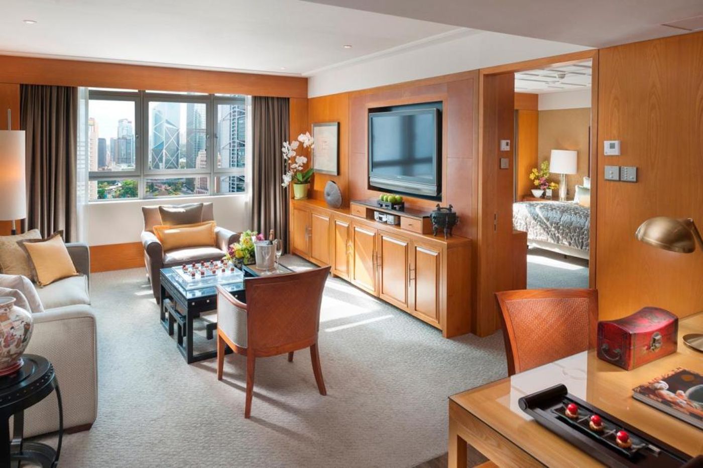 Mandarin-Oriental--Hong-Kong-Room-1