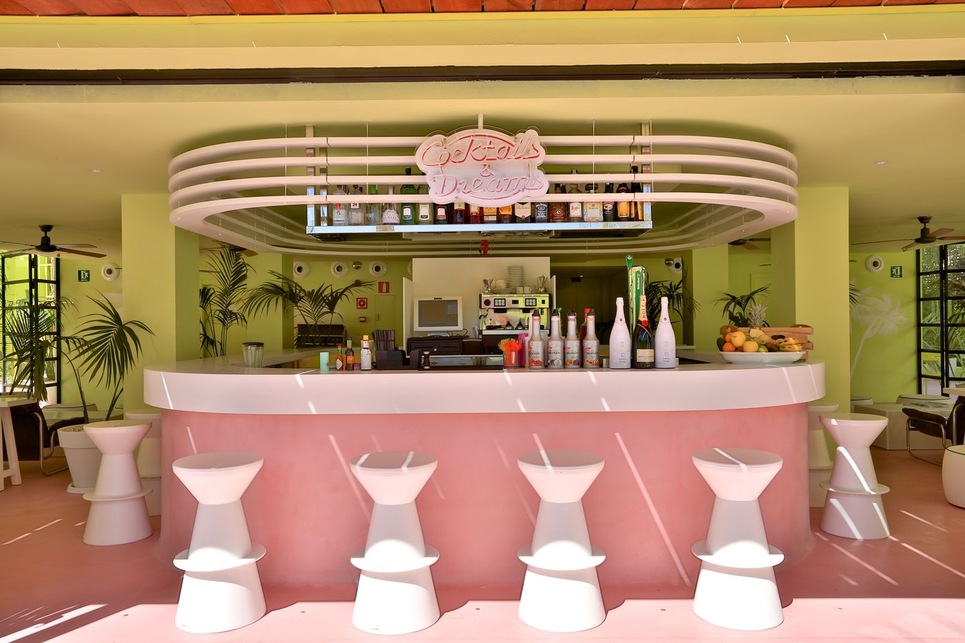 Tropicana-Ibiza---Adults-Only-Bar-31