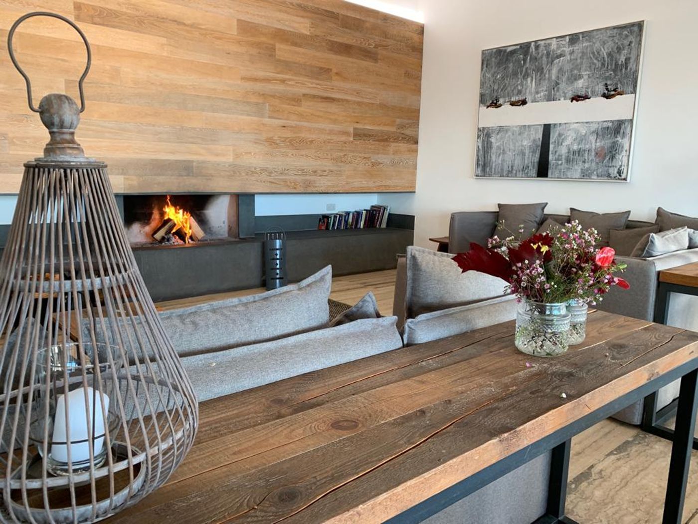 Droushia-Heights-Lobby-44