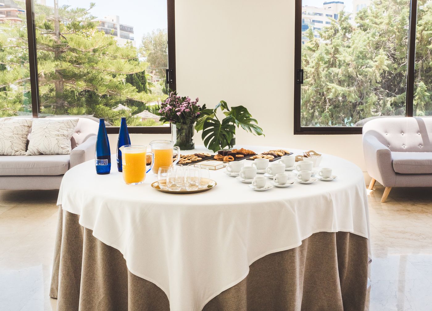 Almirante-Conferences-51