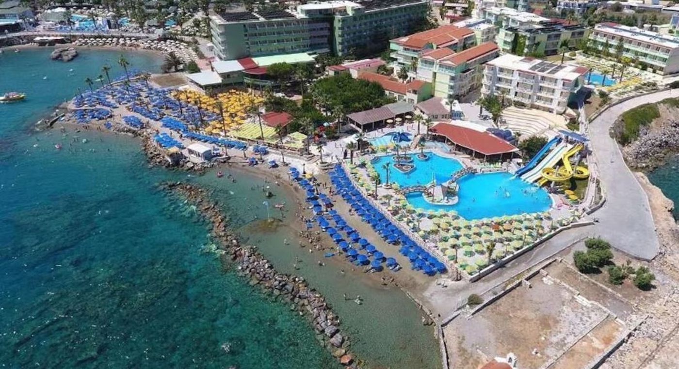 Eri-Beach---Village-Beach-12