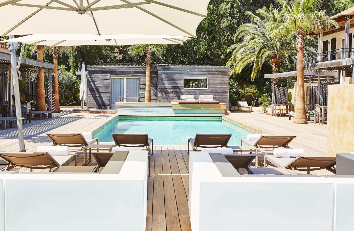 Hotel-Villa-Cosy-Pool-6