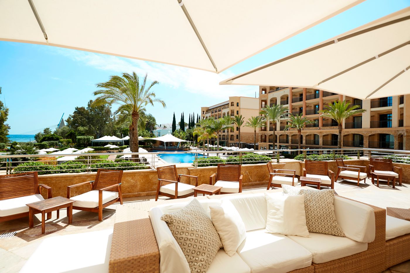 Insotel-Fenicia-Prestige-Suites---Spa-Bar-18