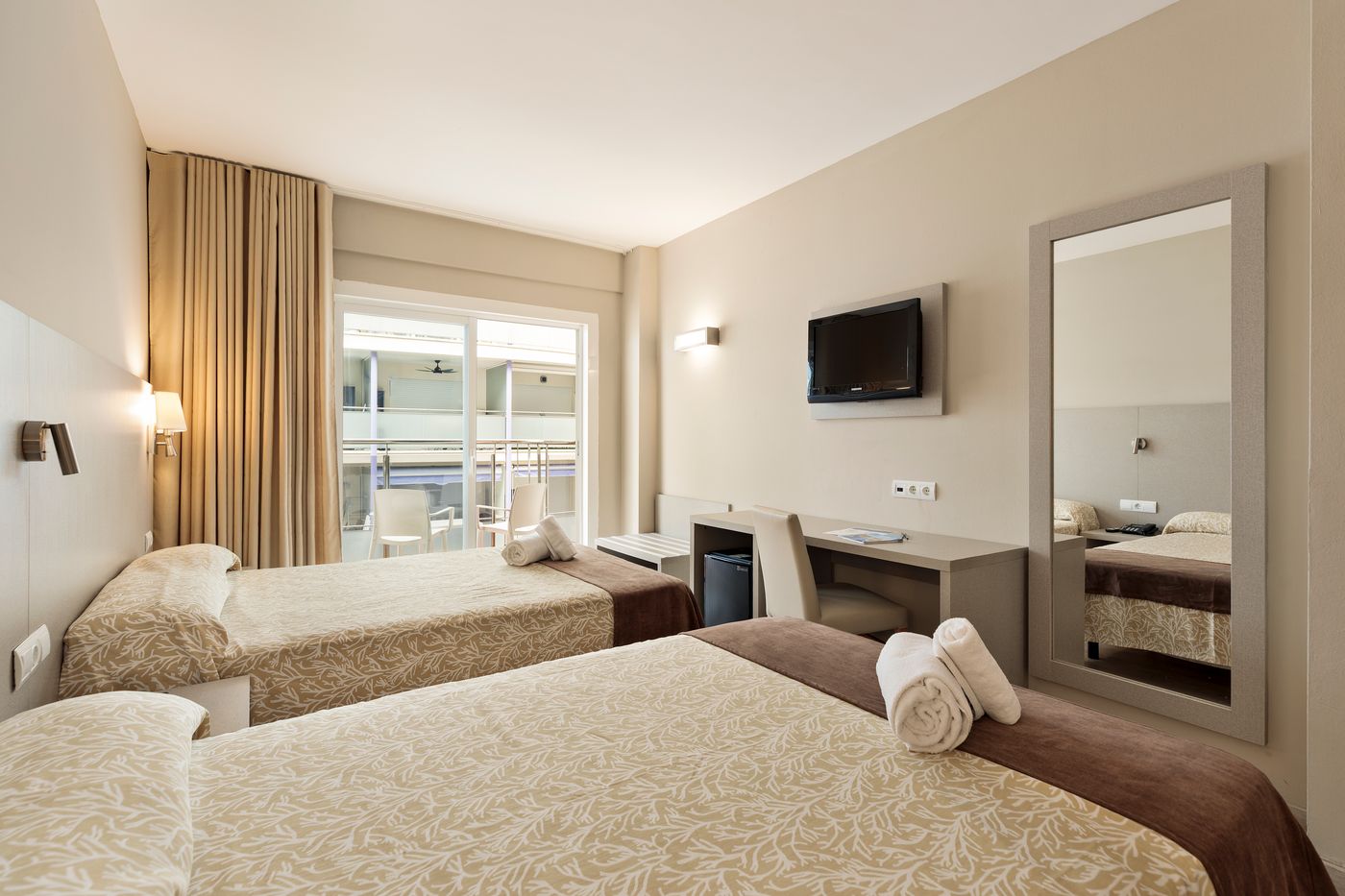 Hotel-Best-Cap-Salou-Room-29