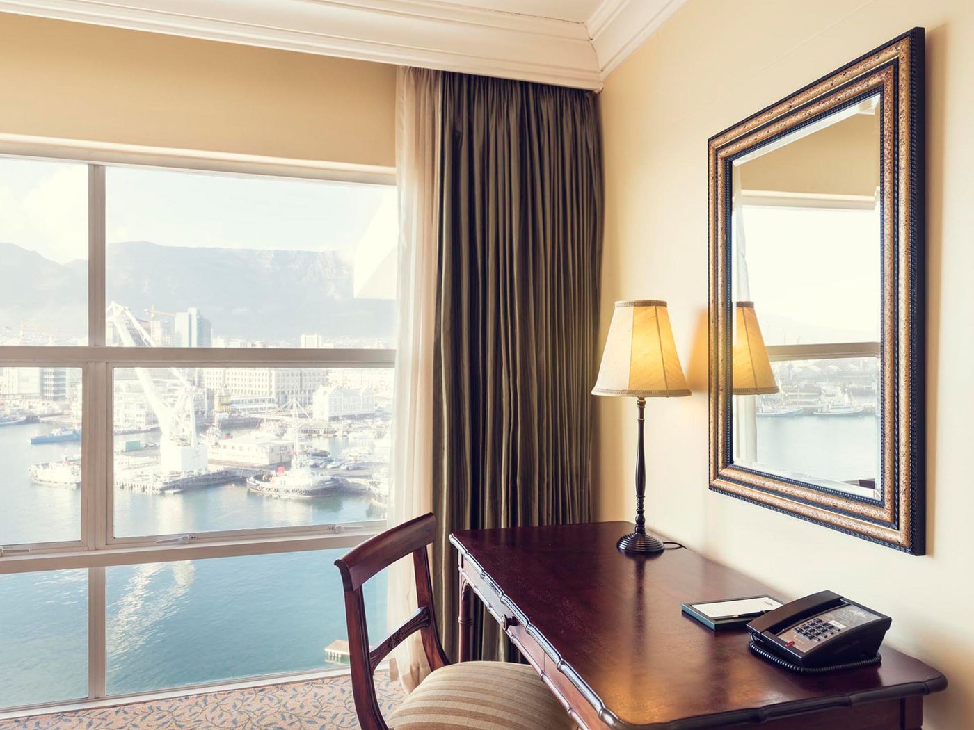 The-Table-Bay-Hotel-Room-34