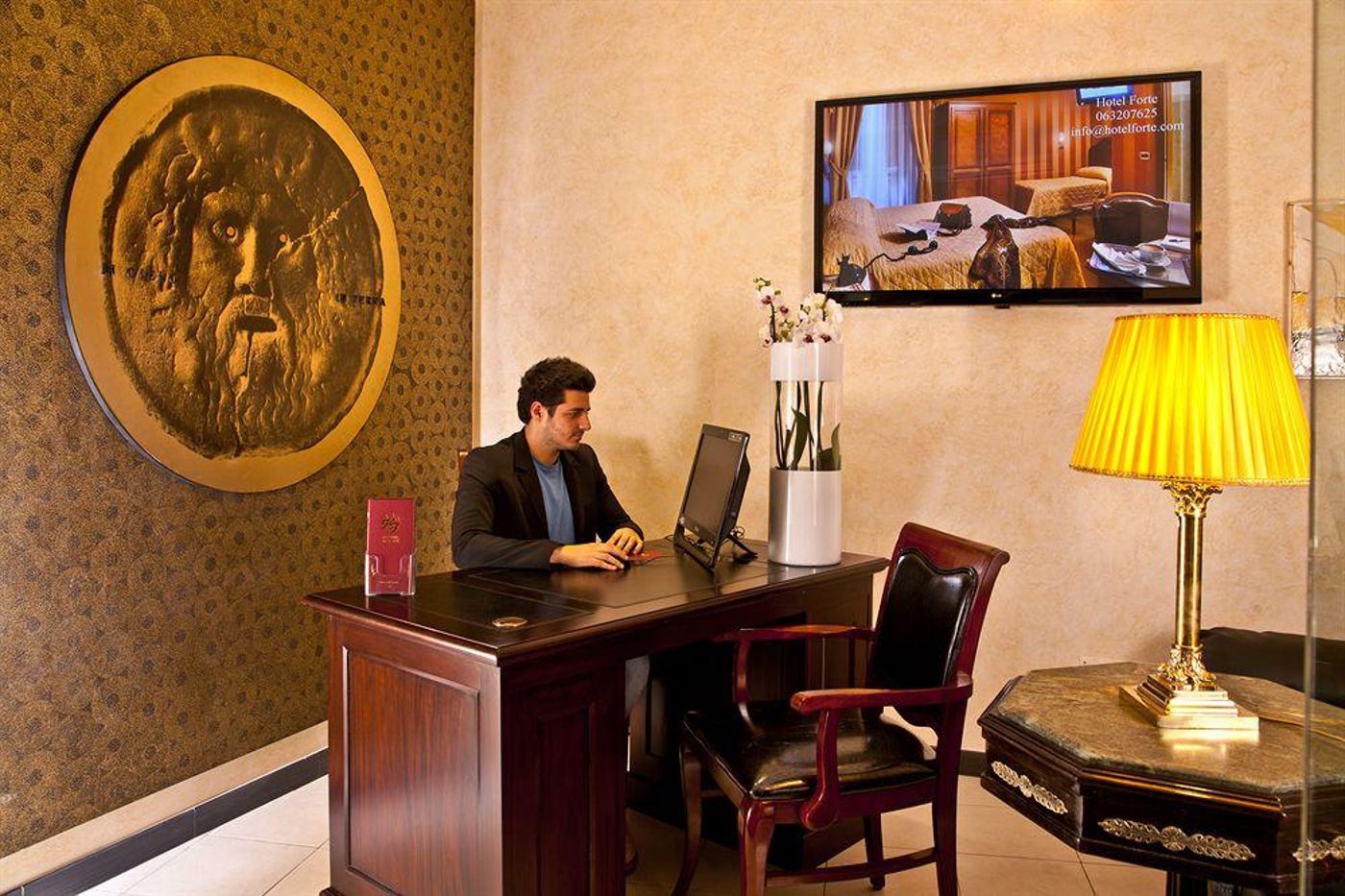 Hotel Forte-Italy-Rome -Lobby-3