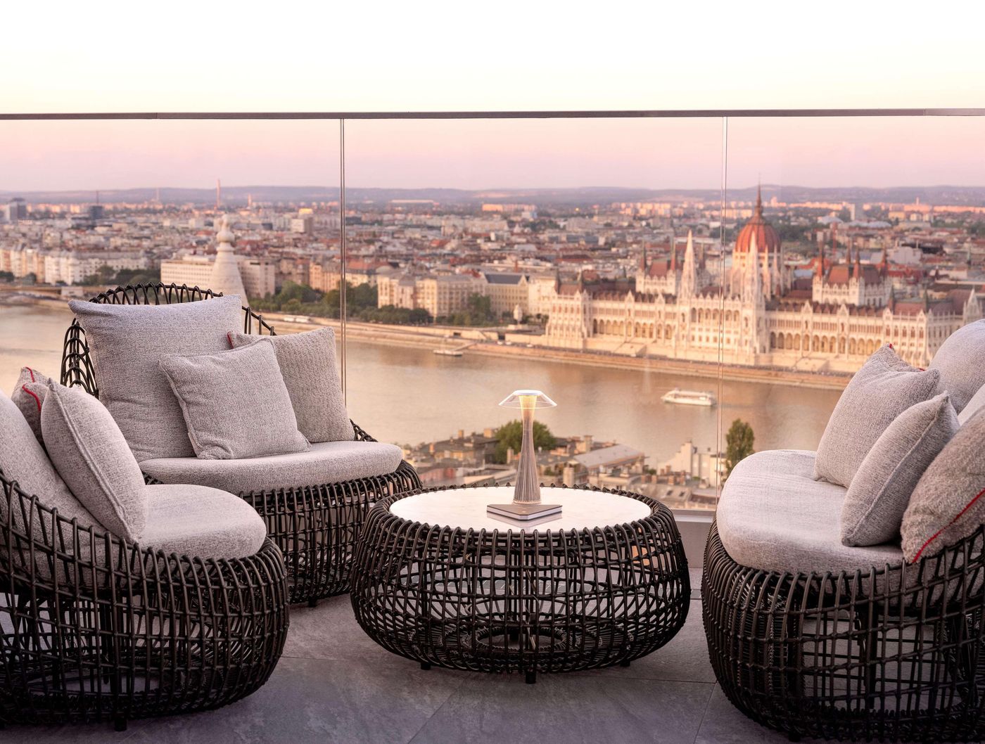 Hilton-Budapest-General-view-56