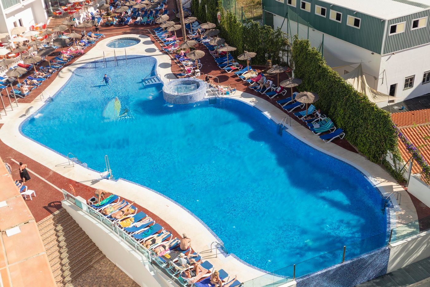 Hotel-Palia-Las-Palomas-Pool-8