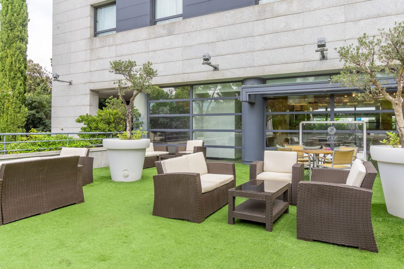 Exe-Madrid-Norte-Terrace-4