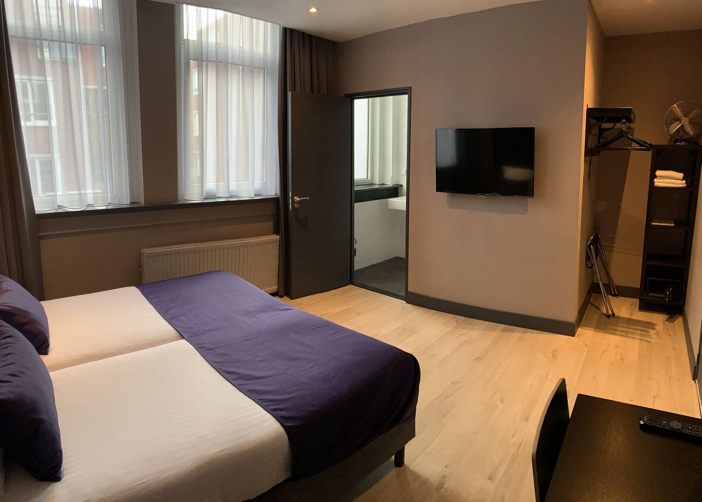 Hotel-de-Looier-Room-9