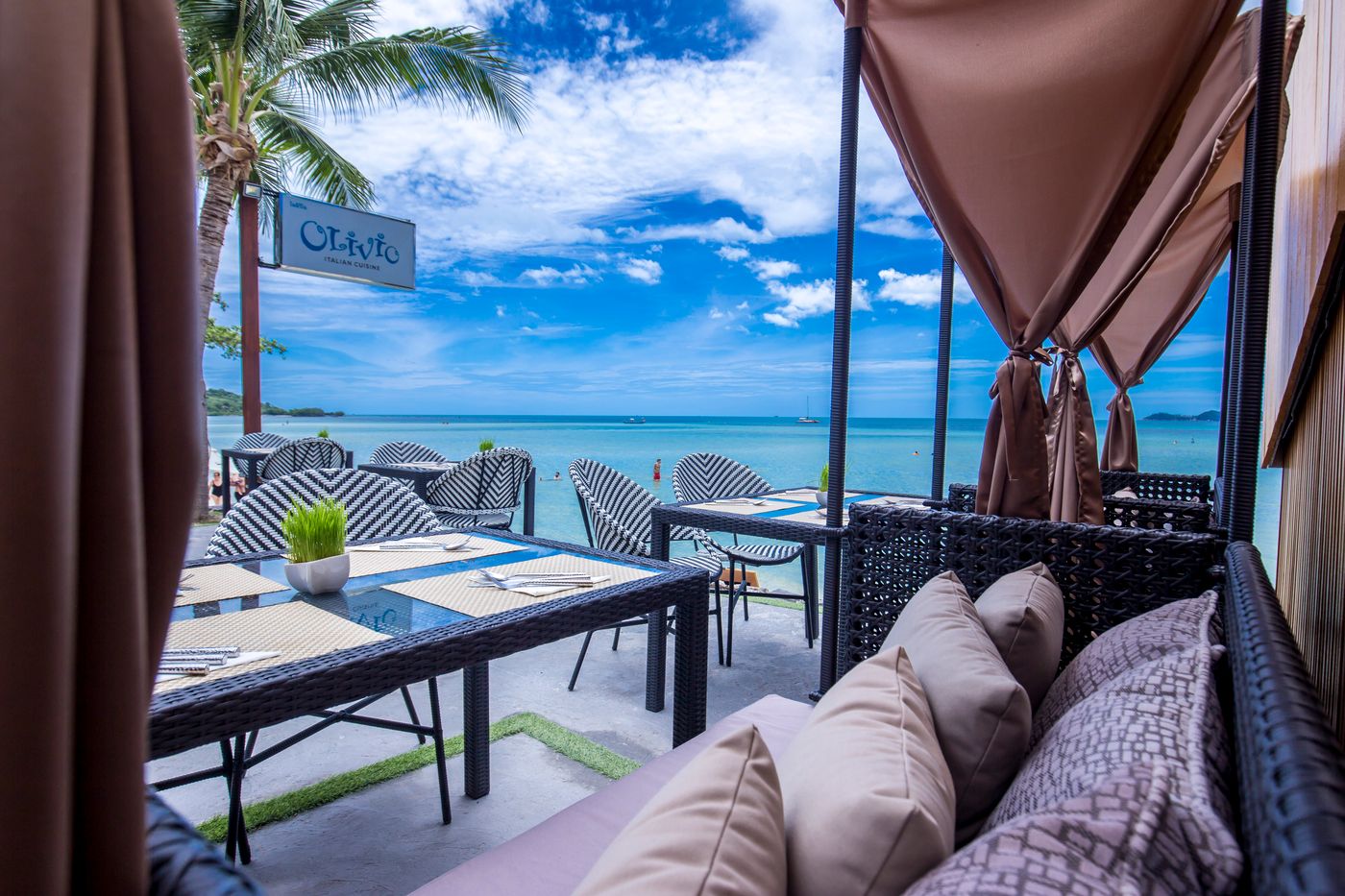 Baan-Haad-Ngam-Boutique-Resort---Villas-Restaurant-13