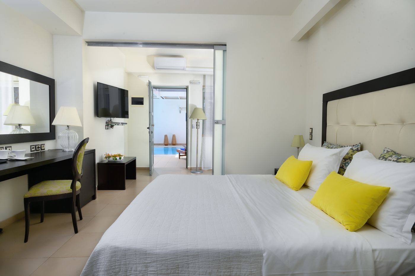 Angela-Suites-Boutique-Room-28