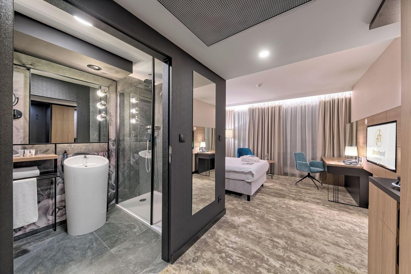 Focus-Hotel-Premium-Warszawa-Room-34