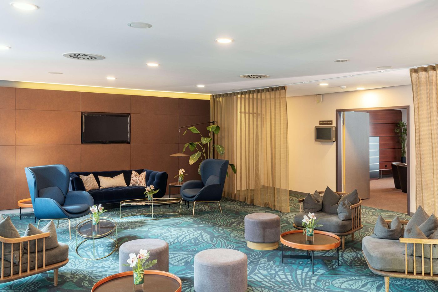 NH-Collection-Berlin-Mitte-am-Checkpoint-Charlie-Conferences-11