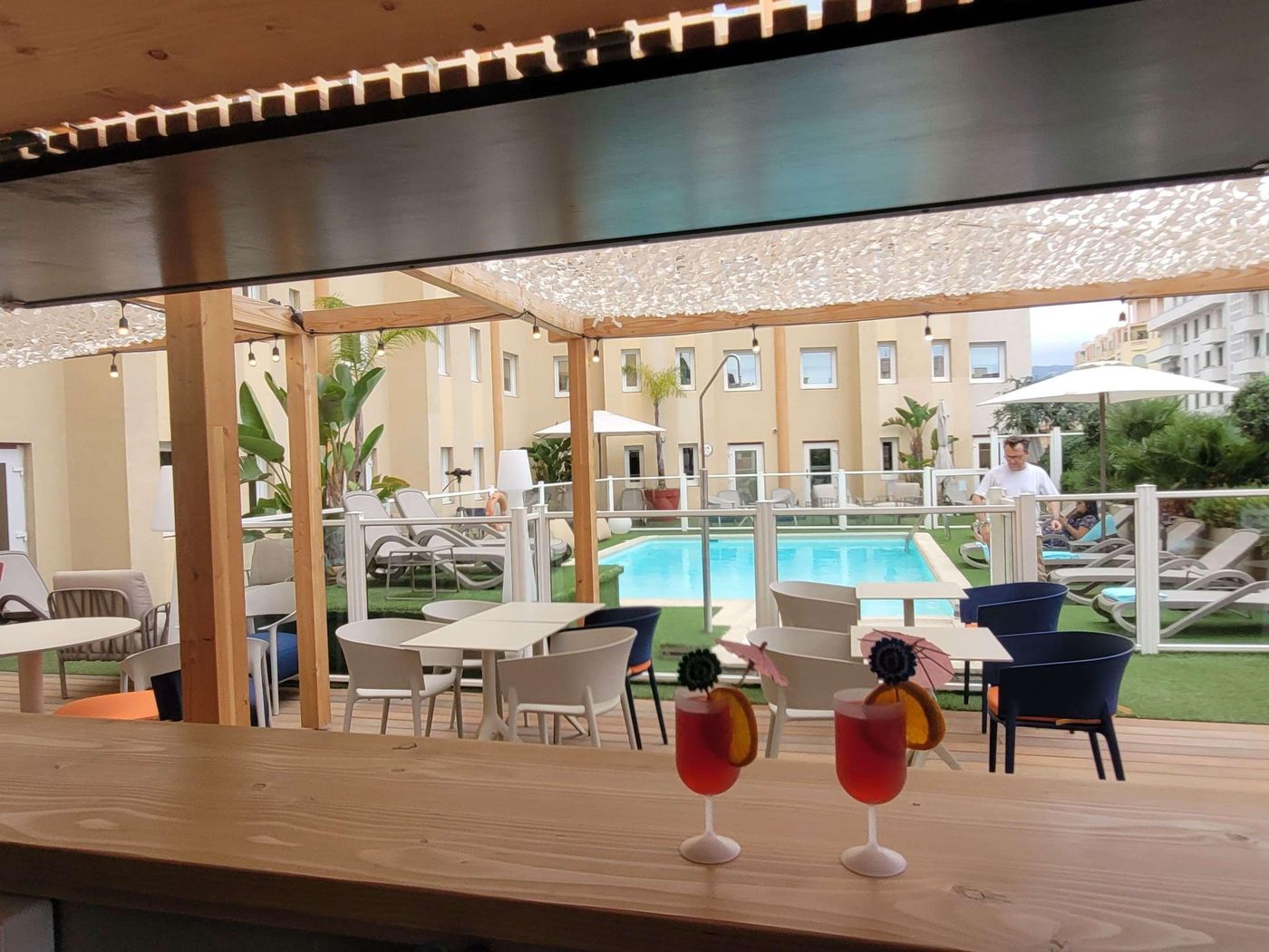 ibis-Nice-Centre-Gare-Bar-10