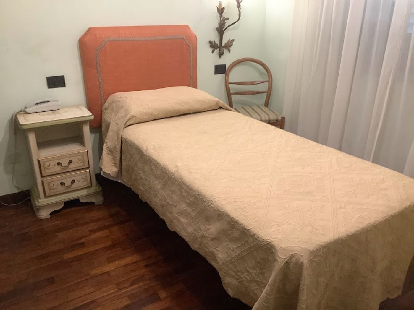 Savona-Room-10
