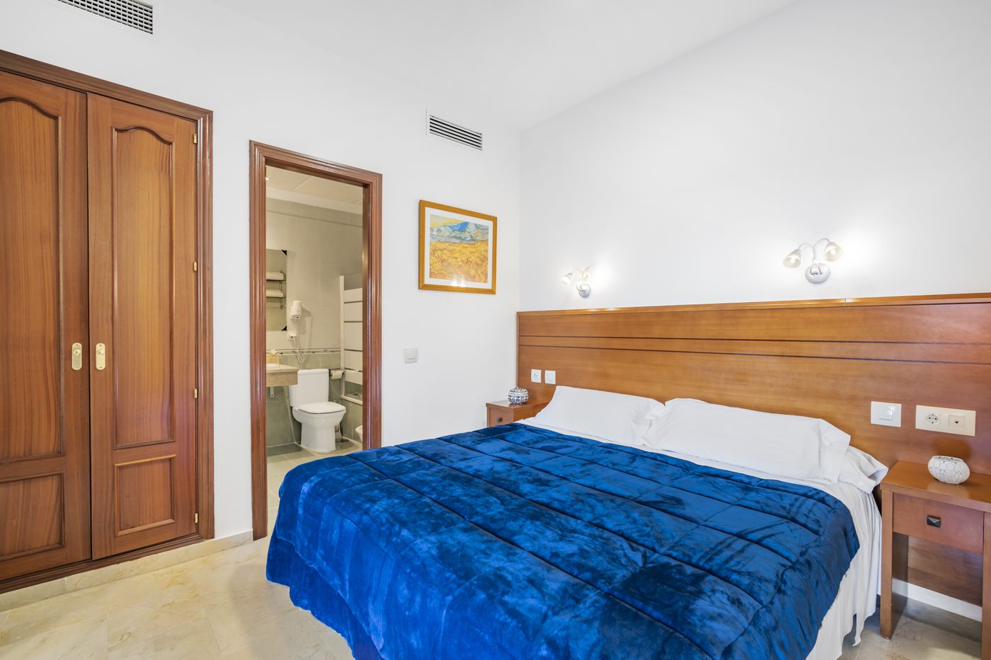 Apartamentos-Tur----sticos-Don-Juan-Room-13