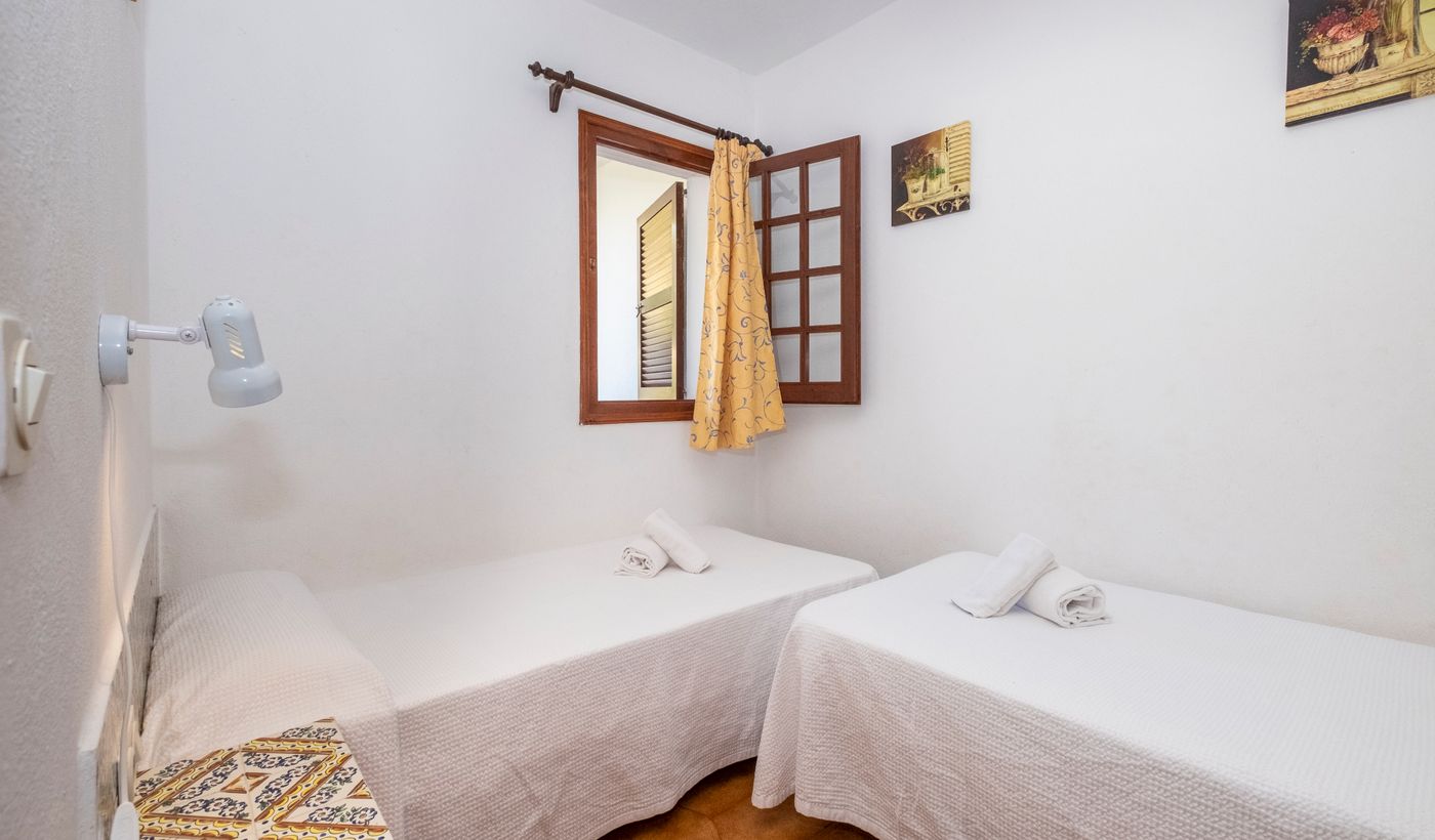 Son-Bou-Gardens-Room-64