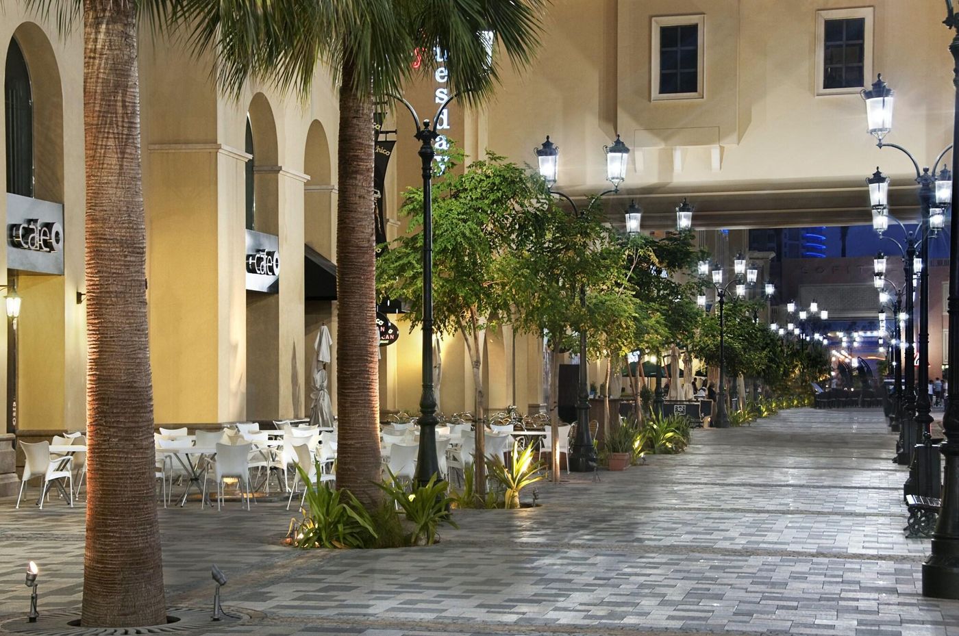 Hilton-Dubai-Jumeirah-Room-10