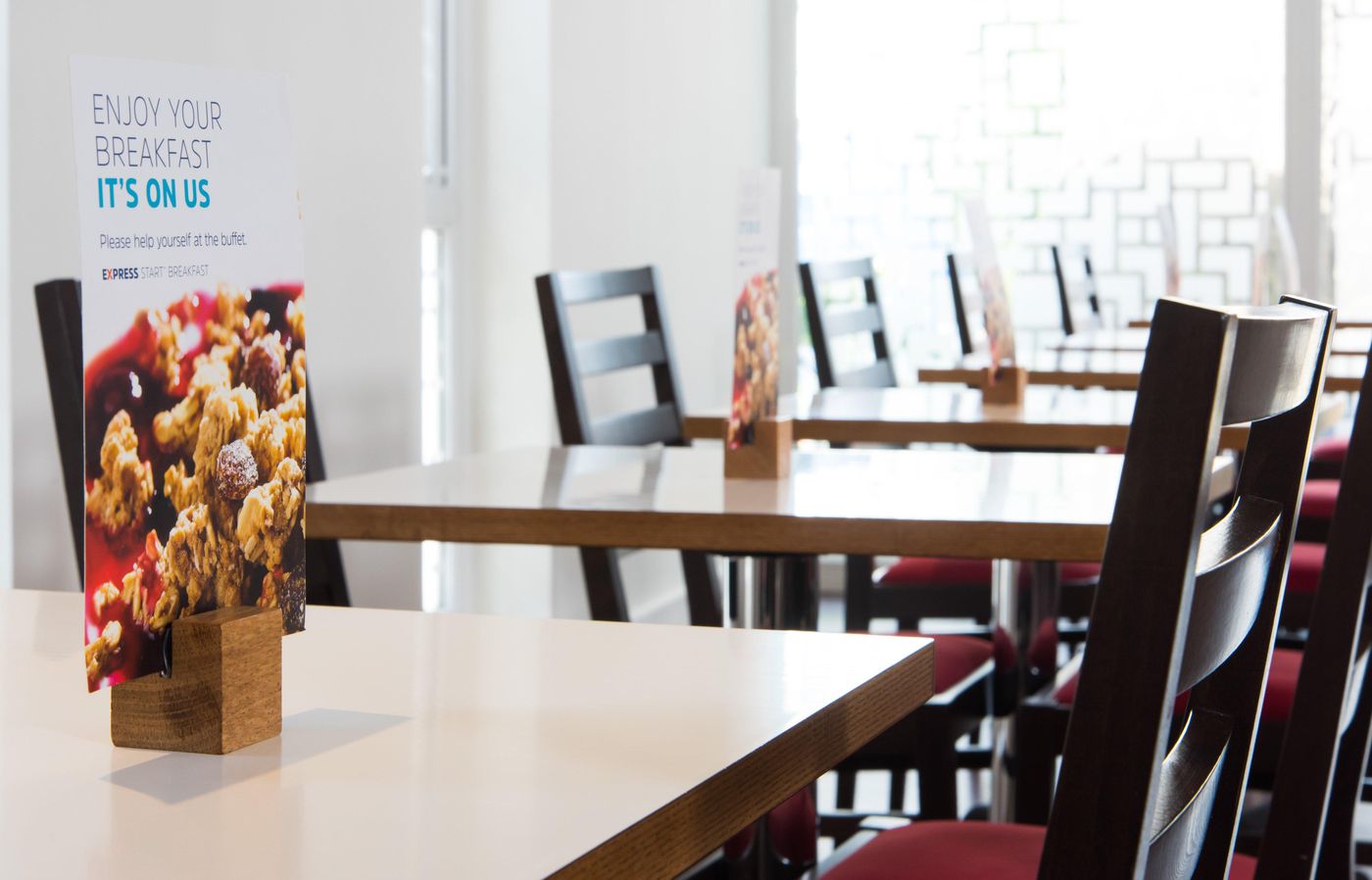 Holiday Inn Express London - Vauxhall Nine Elms - United Kingdom - LONDON - Restaurant - 9