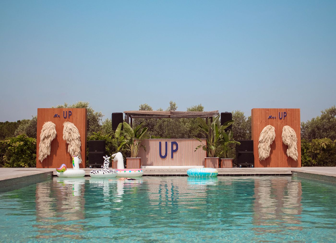 Provence-Ultimate-Pool-1