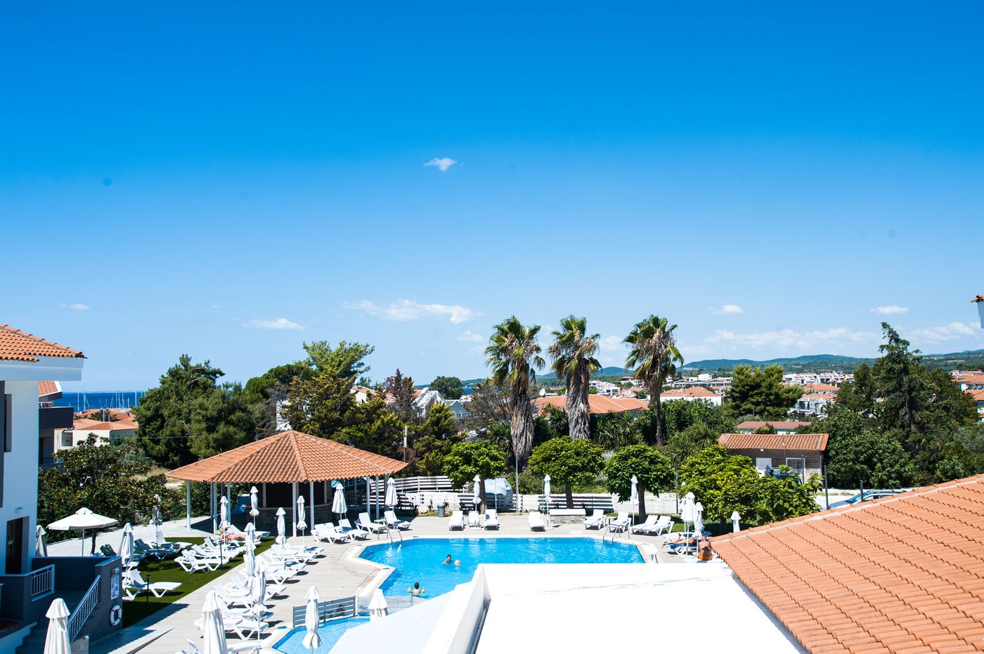 Lily-Ann-Village-Room-4