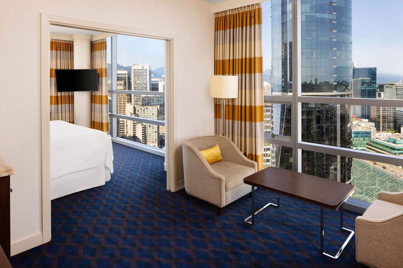 Sheraton-Vancouver-Wall-Centre-Room-12