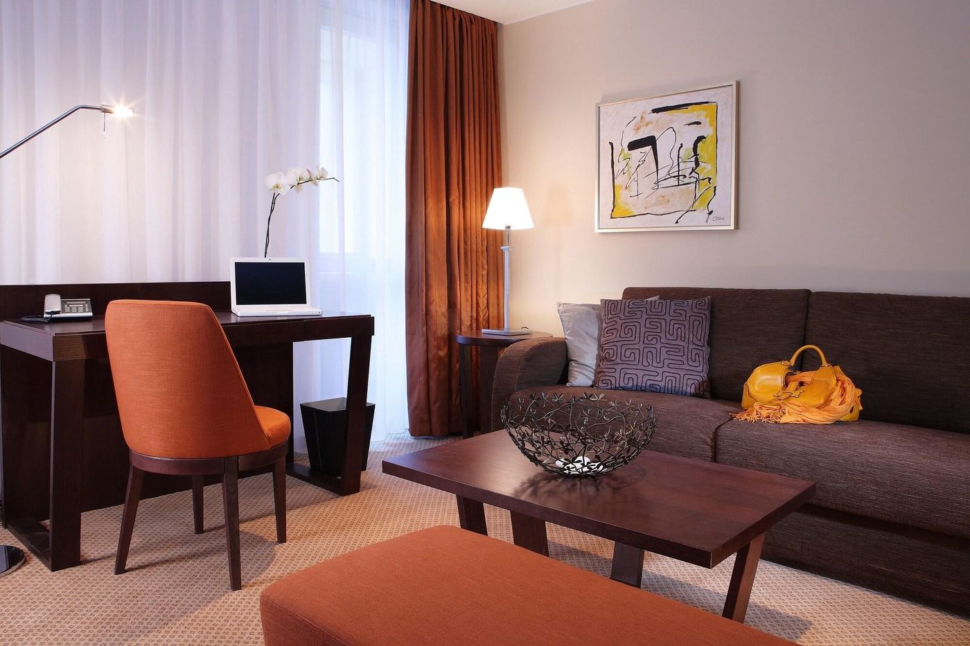 The-Hotel-Fitzgerald-Room-8