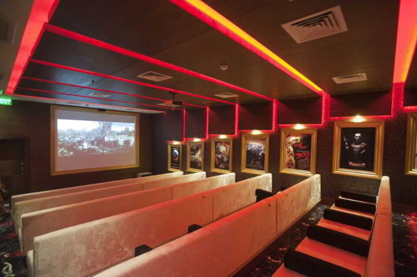 Diamond-Excellence-Resort---Spa-Sports-and-Entertainment-69