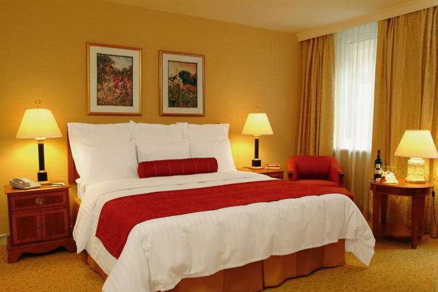 Millennium-Court-Marriott-Executive-Apartments-Room-15