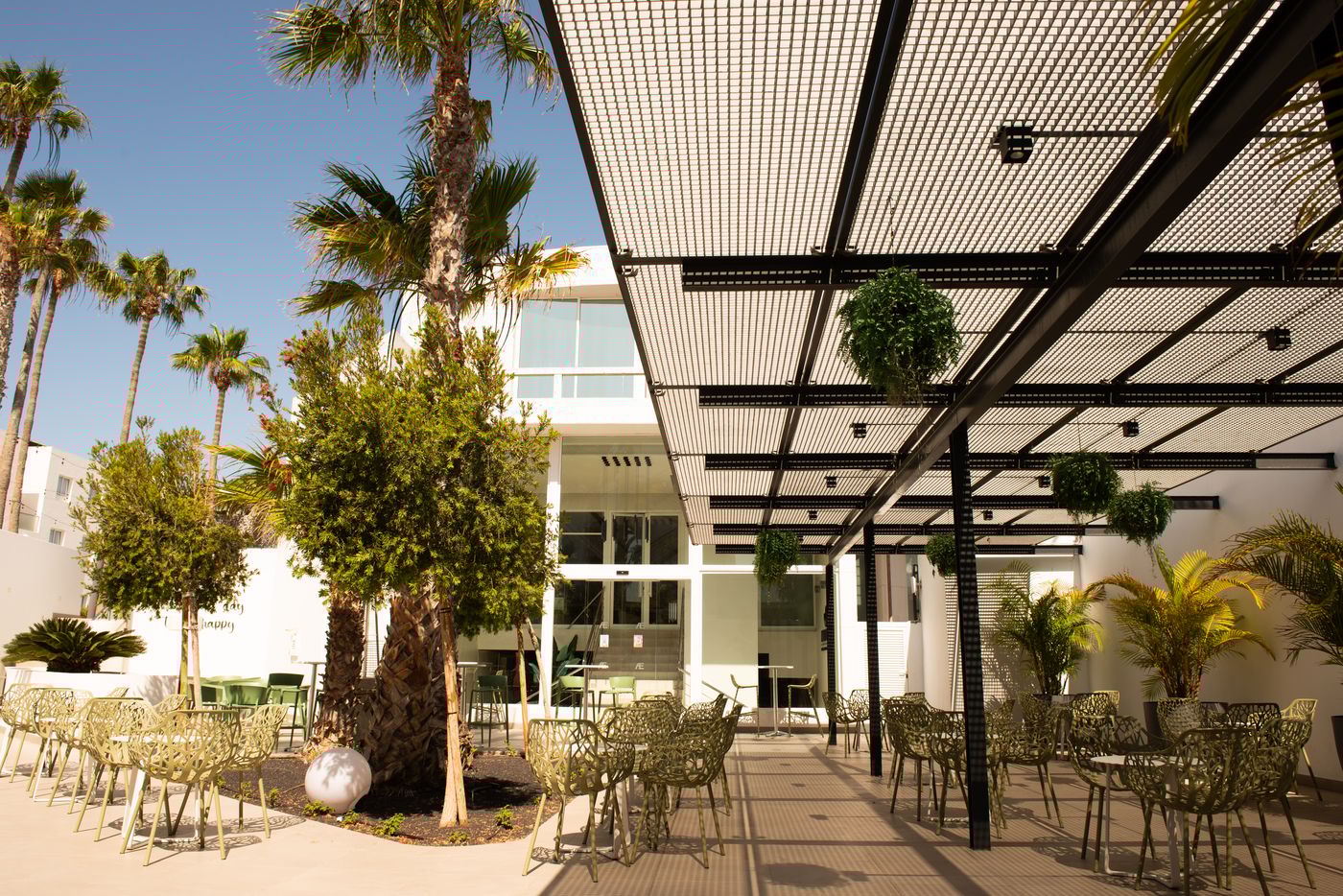 Aequora-Lazarote-Suites-Bar-14