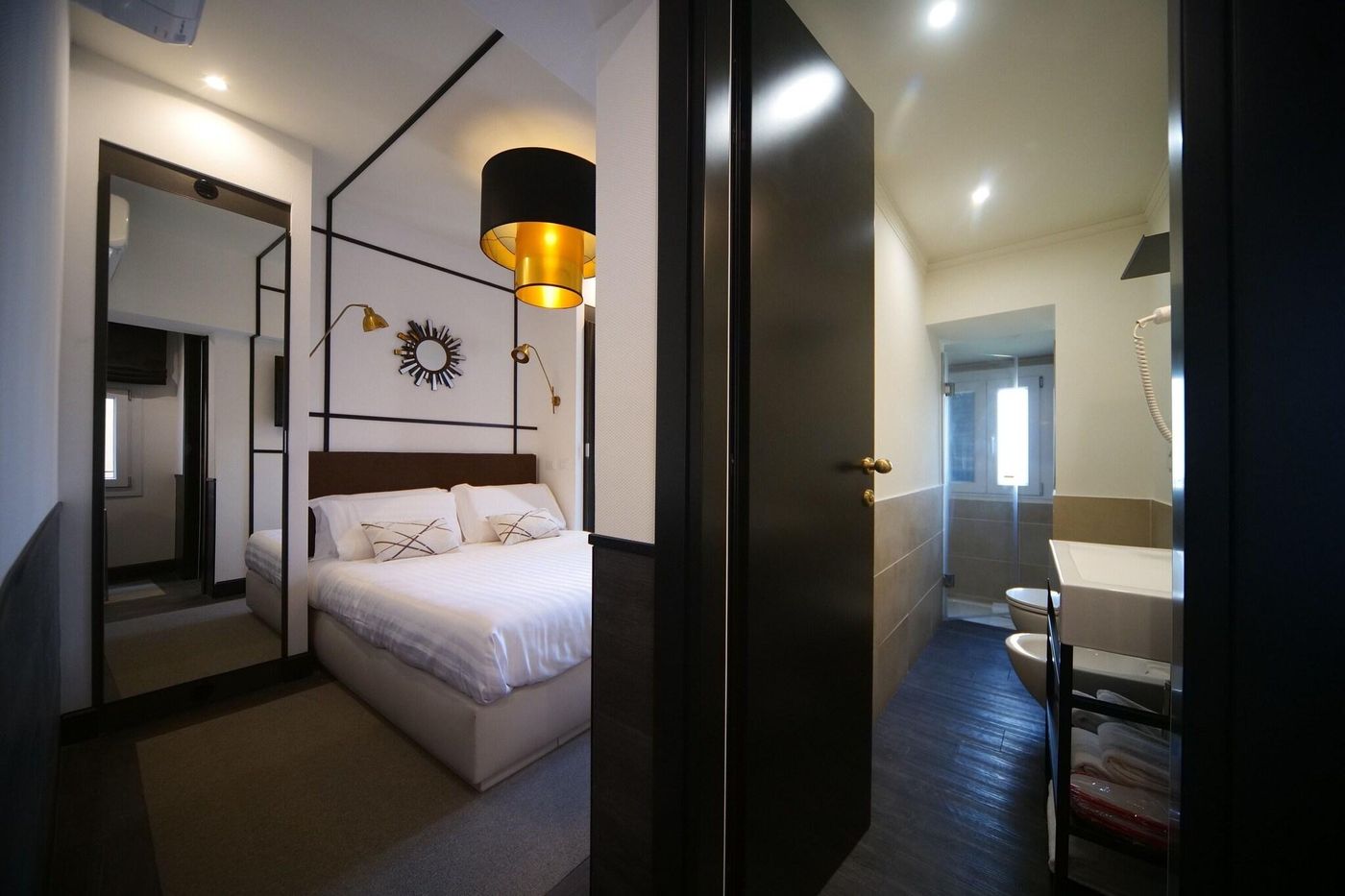 Relais-Luxury-Corso-Room-9