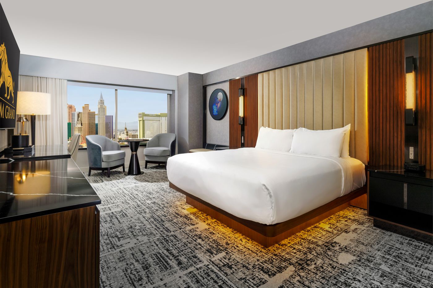 MGM-Grand-Hotel---Casino-Room-26