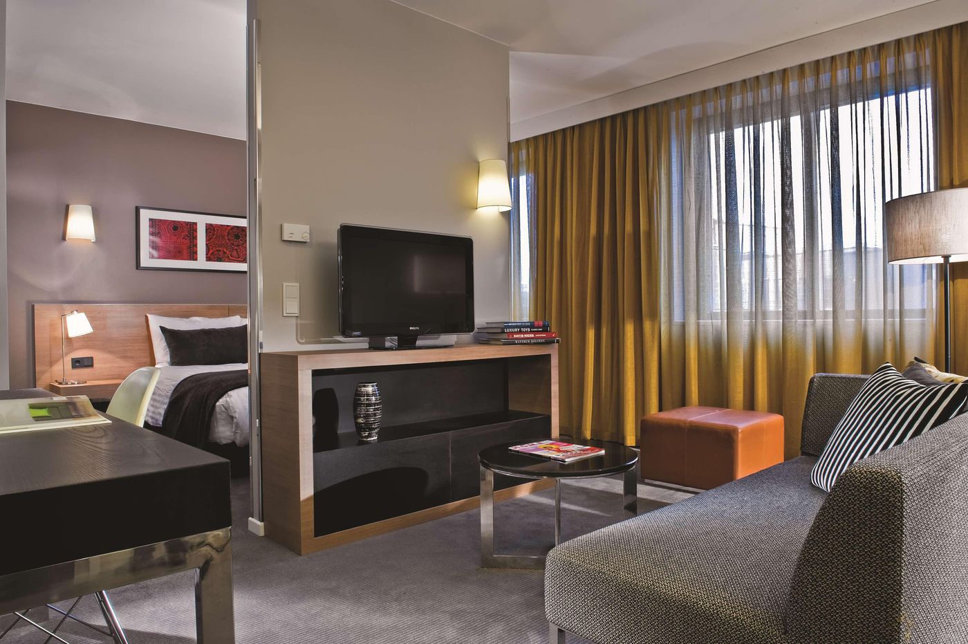 Adina-Apartment-Hotel-Berlin-Mitte-Room-10