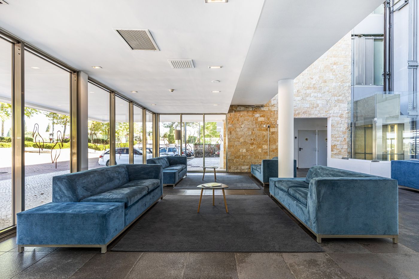 Luna-Alvor-Village-Lobby-30