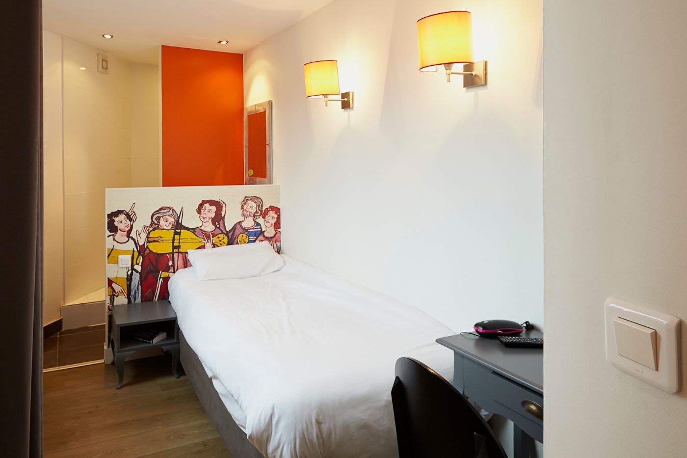 Saint Sernin - France - TOULOUSE - Room - 8