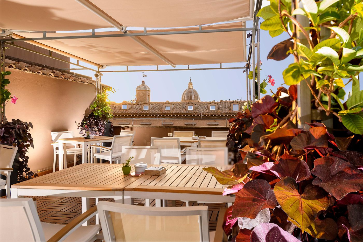 Indigo-Hotel-Rome---St--George-Bar-57