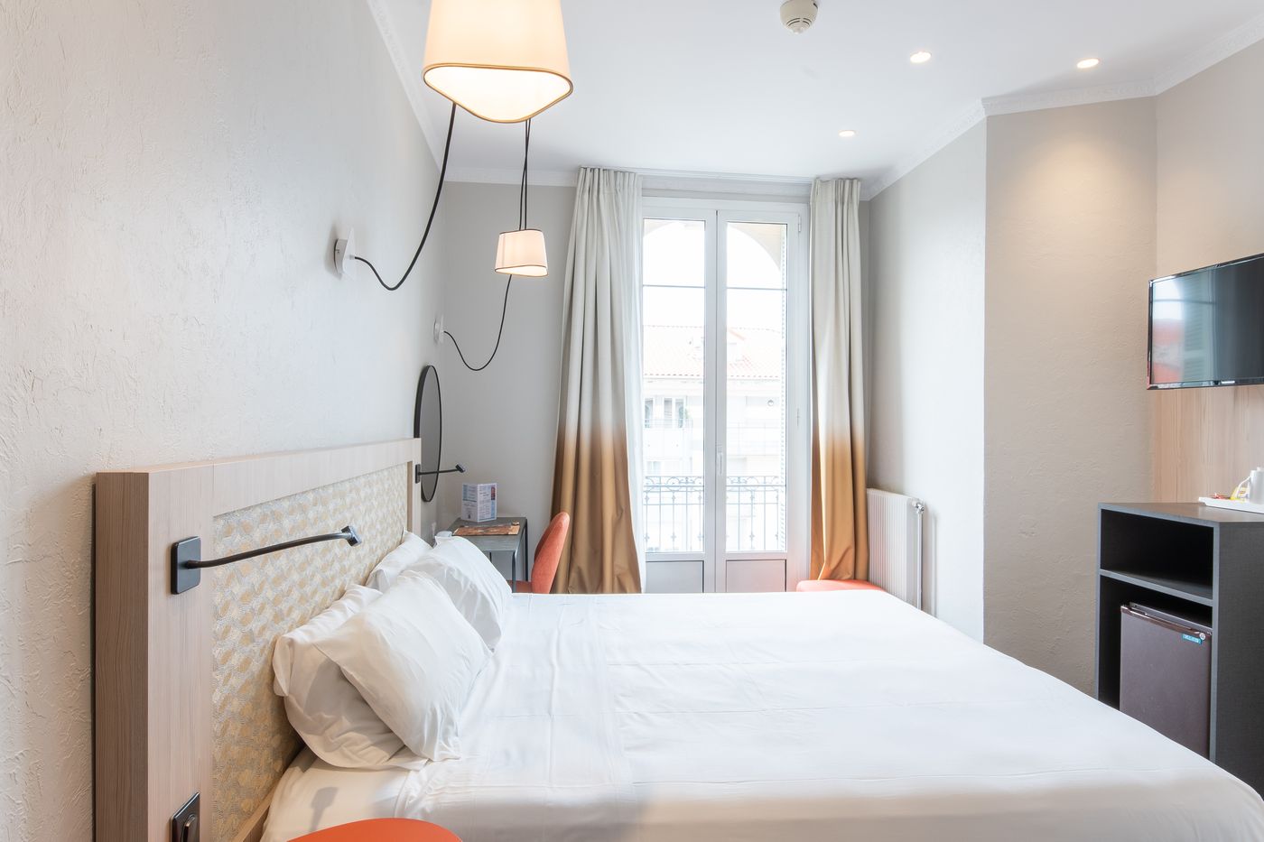 Hotel-Vendome-Room-10