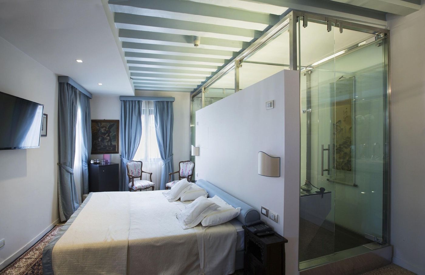 Ca--Nigra-Lagoon-Resort-Room-20