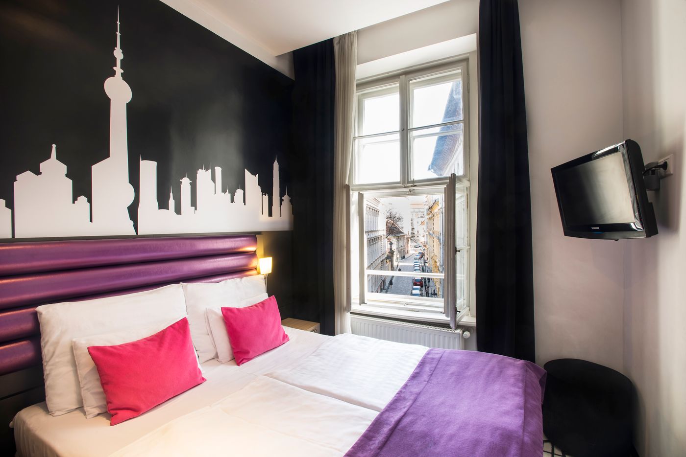 Alta-Moda-Fashion-Hotel-Room-26