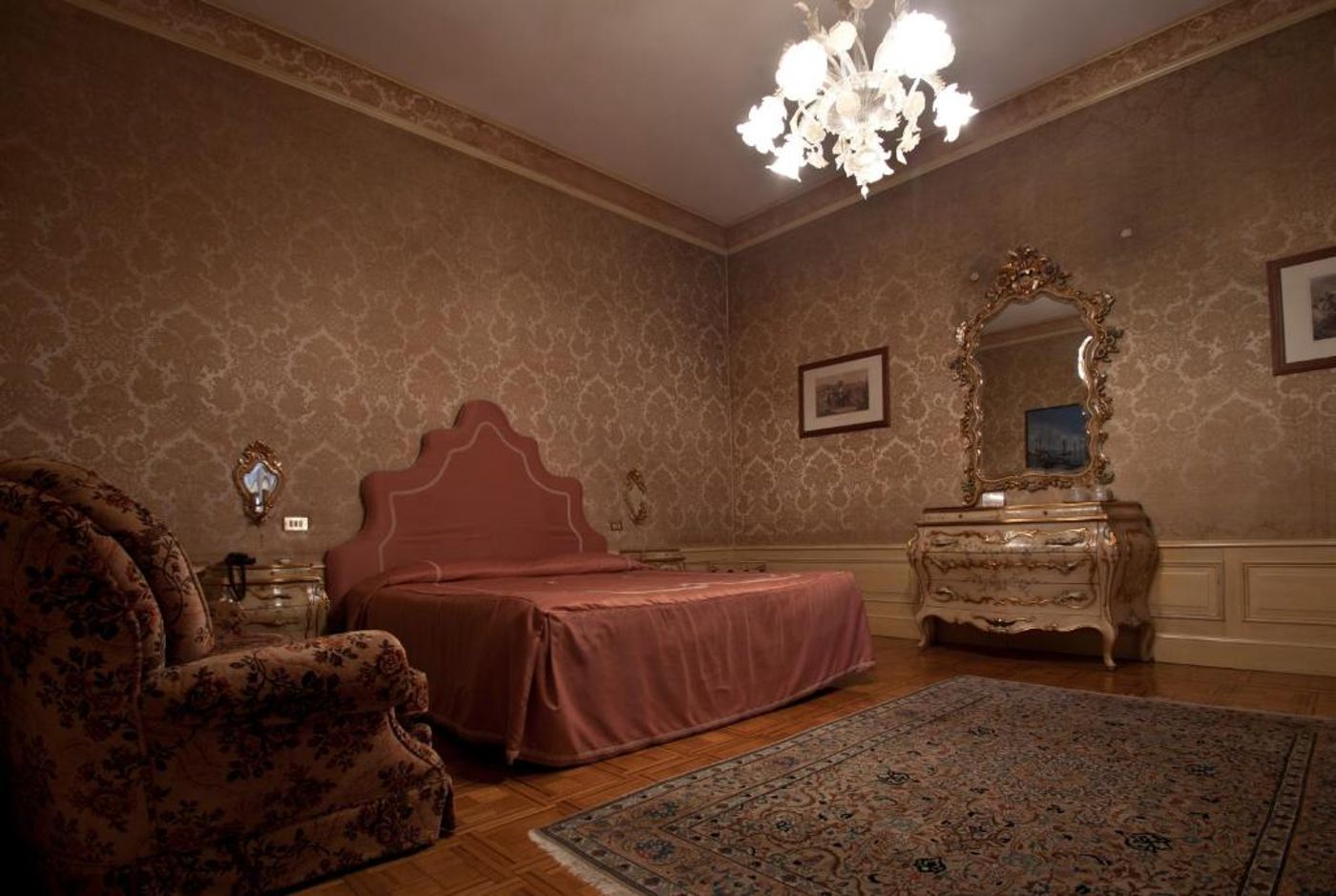 Park-Hotel-Villa-Giustinian-Room-16
