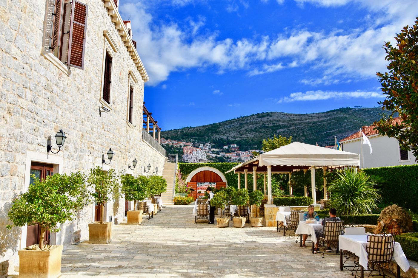 Kazbek-Restaurant-11