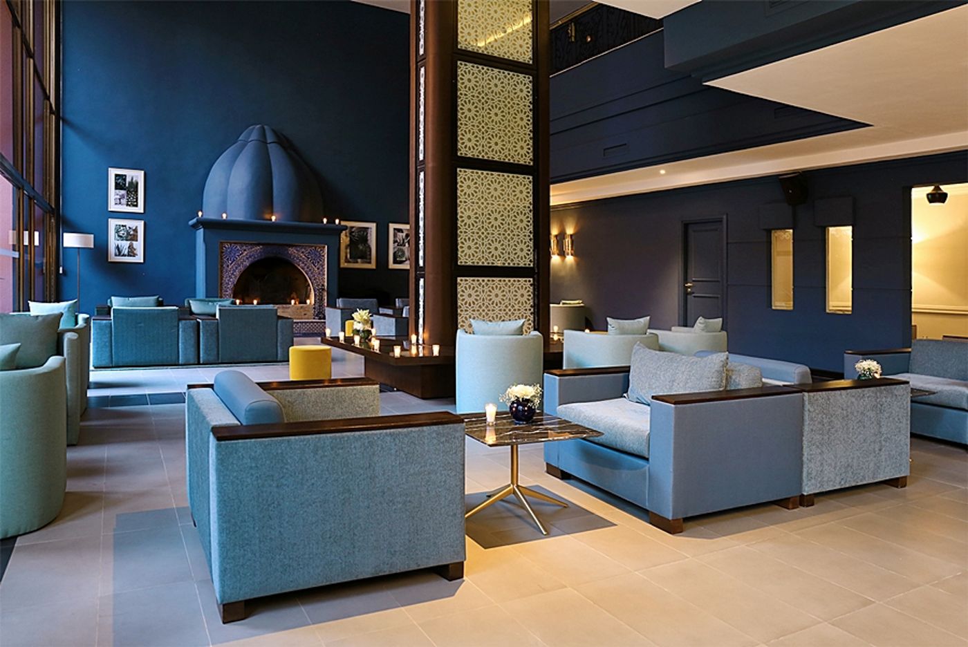 Kenzi-Rose-Garden-Lobby-47