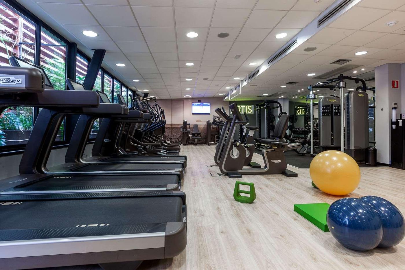 Hotel-Wellington-Madrid-Sports-and-Entertainment-80