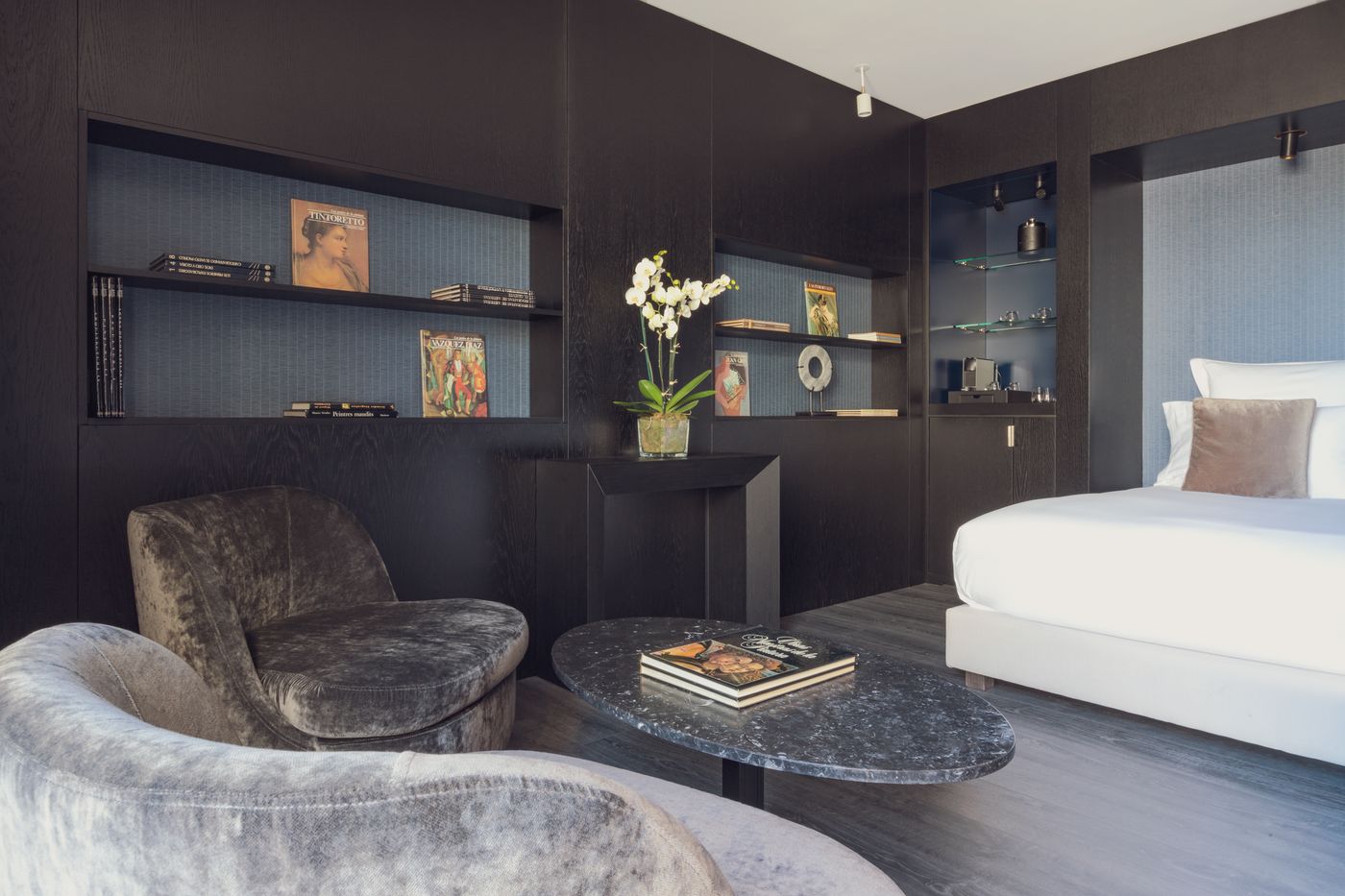 The-Pavilions-Madrid-Room-18