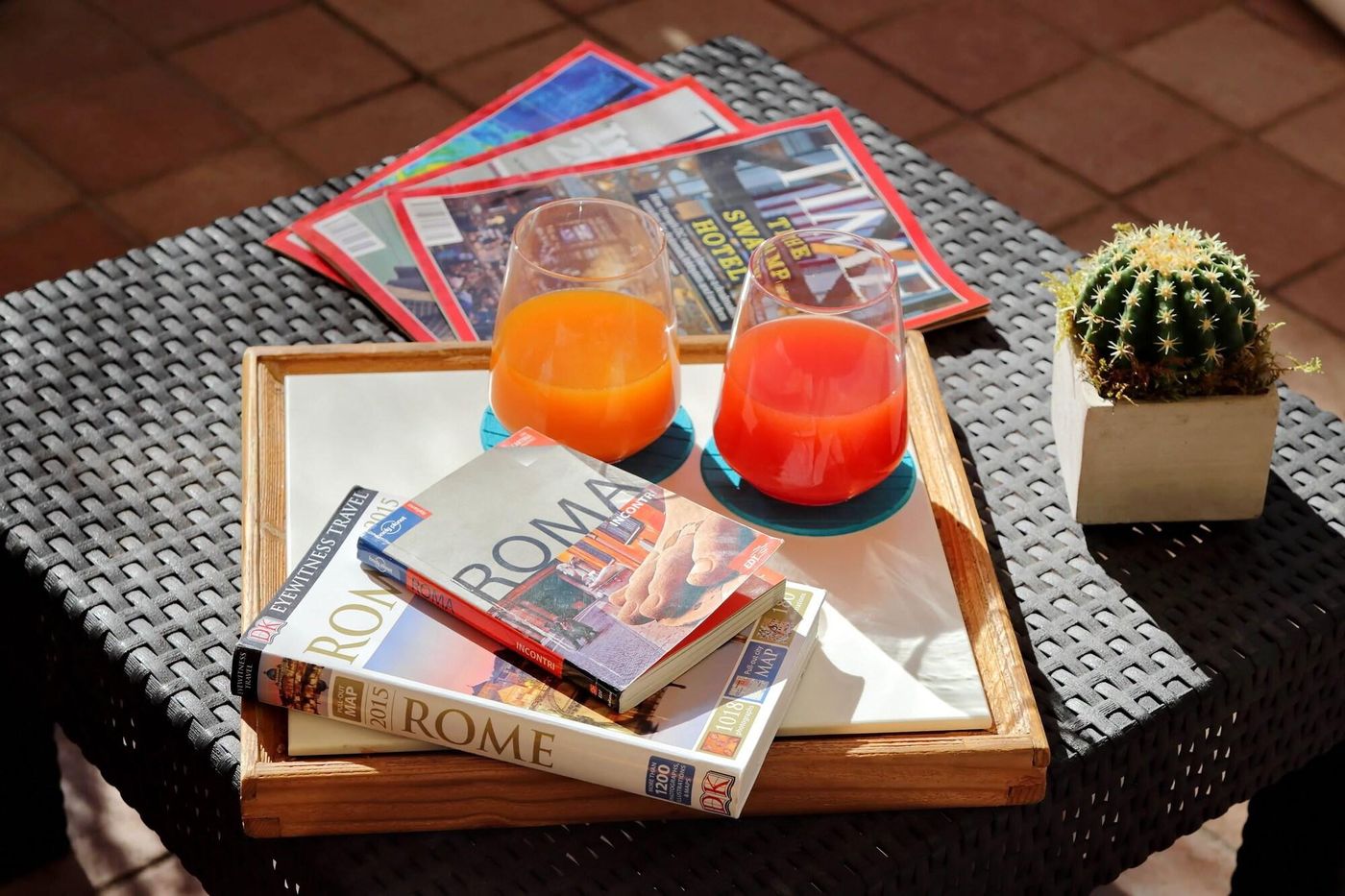 Vico-Rooms-And-Terrace-Lobby-11