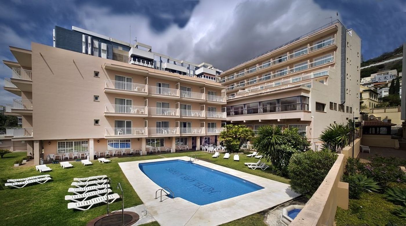 Soho-Boutique-Las-Vegas-Pool-1