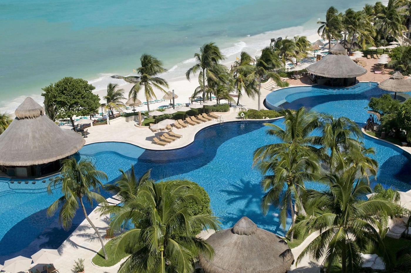 Grand-Fiesta-Americana-Coral-Beach-Cancun-Resort-Pool-2
