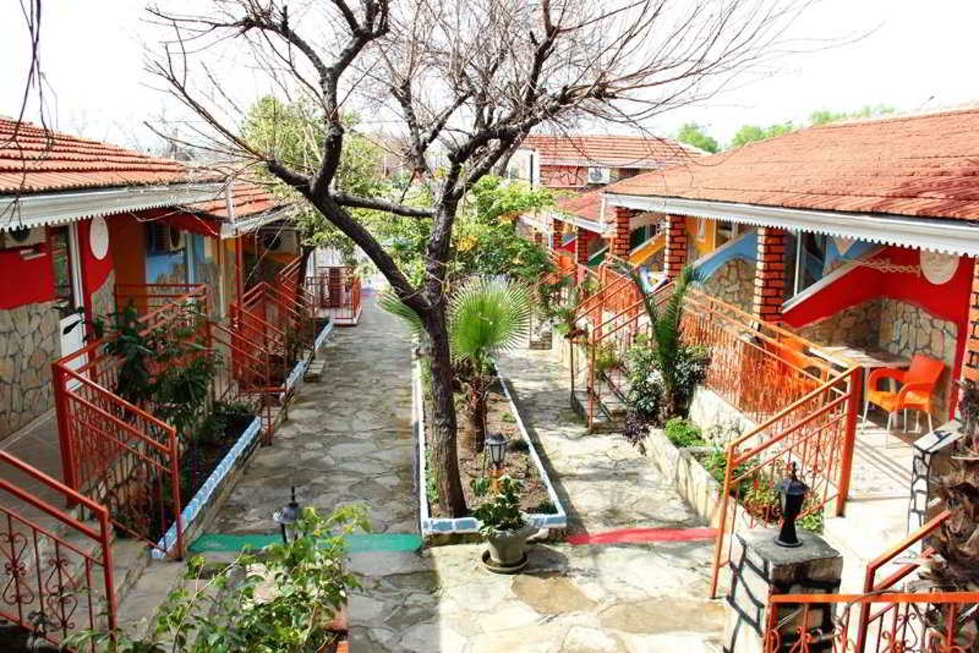 Temple-Side-General-view-7