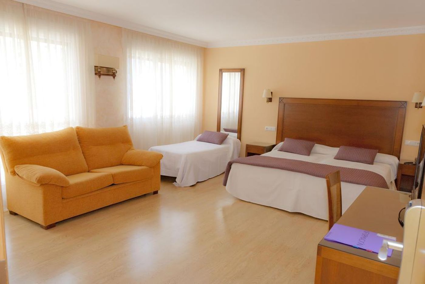 Abadia Camino De Santiago-Spain-BURGOS-General view-10